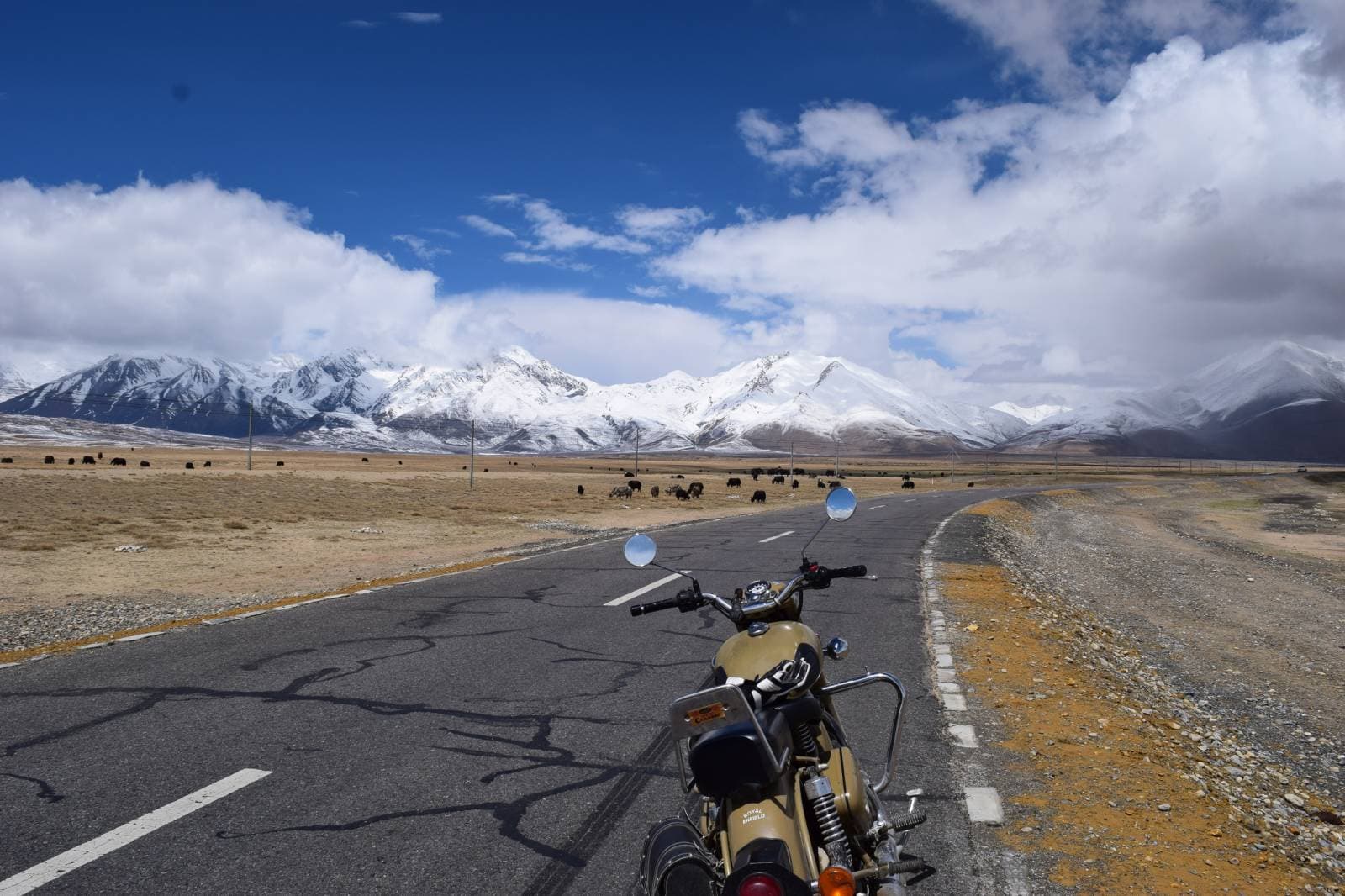 Ride to the Everest Base Camp