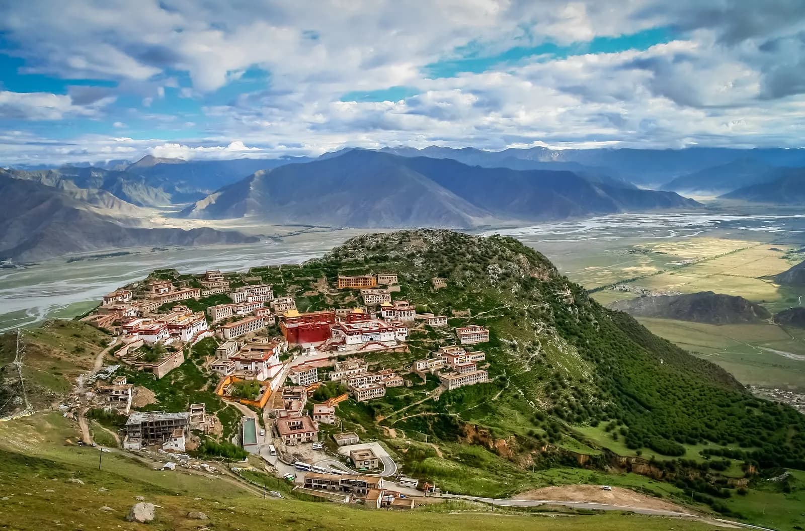 Ancient monasteries and historic Tibetan towns